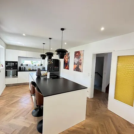 Soh Rent Maison - Piscine Proche Strasbourg - Tv - Wifi - Parking