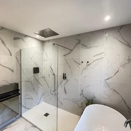 Soh Rent Cozy - Piscine Proche Strasbourg - Tv - Wifi - Parking *