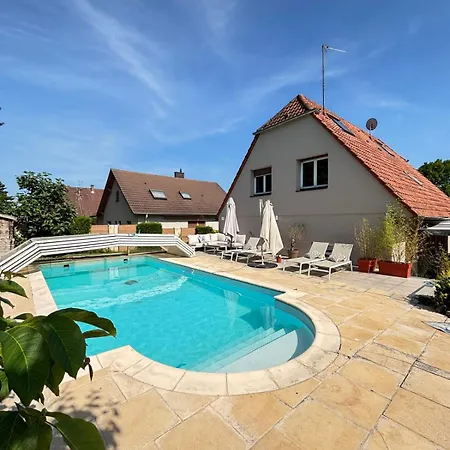 Soh Rent Maison - Piscine Proche Strasbourg - Tv - Wifi - Parking Ferienhaus *