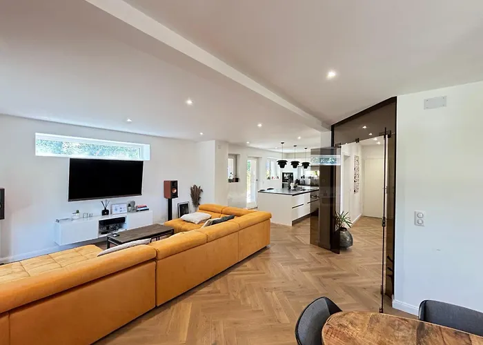 Soh Rent Cozy - Piscine Proche Strasbourg - Tv - Wifi - Parking بيت للعطل