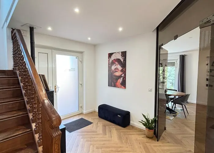 Soh Rent Cozy - Piscine Proche Strasbourg - Tv - Wifi - Parking بيت للعطل *