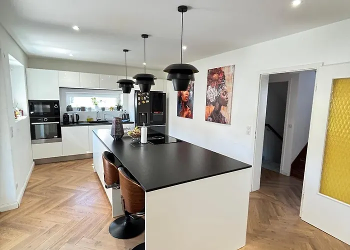 Soh Rent Cozy - Piscine Proche Strasbourg - Tv - Wifi - Parking بيت للعطل *